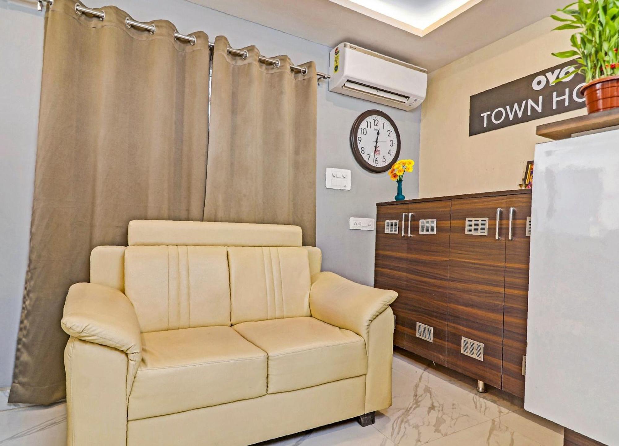 Collection O White House Near Kims Kondapur Hotel Kondapur  Ngoại thất bức ảnh
