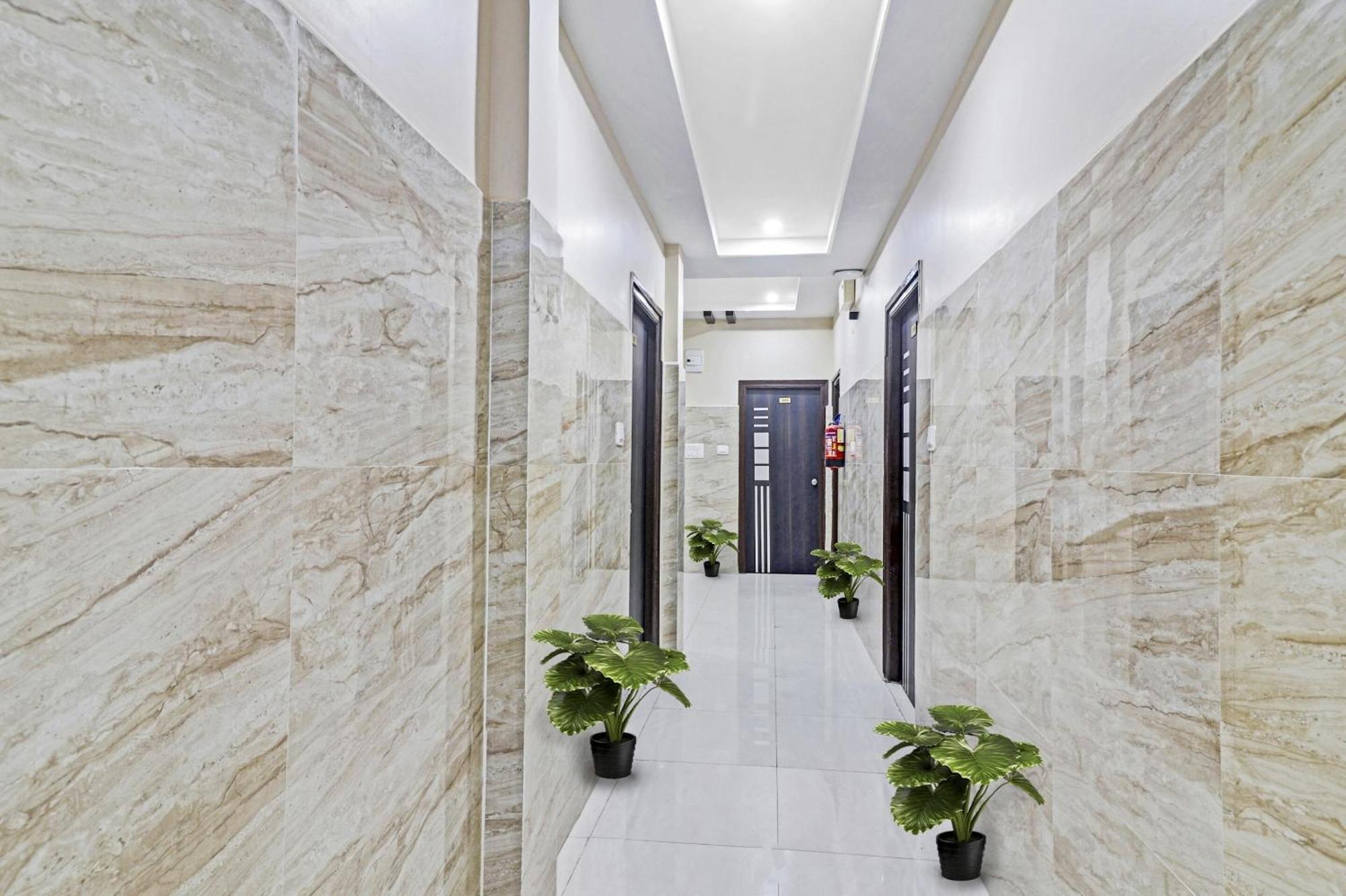Collection O White House Near Kims Kondapur Hotel Kondapur  Ngoại thất bức ảnh