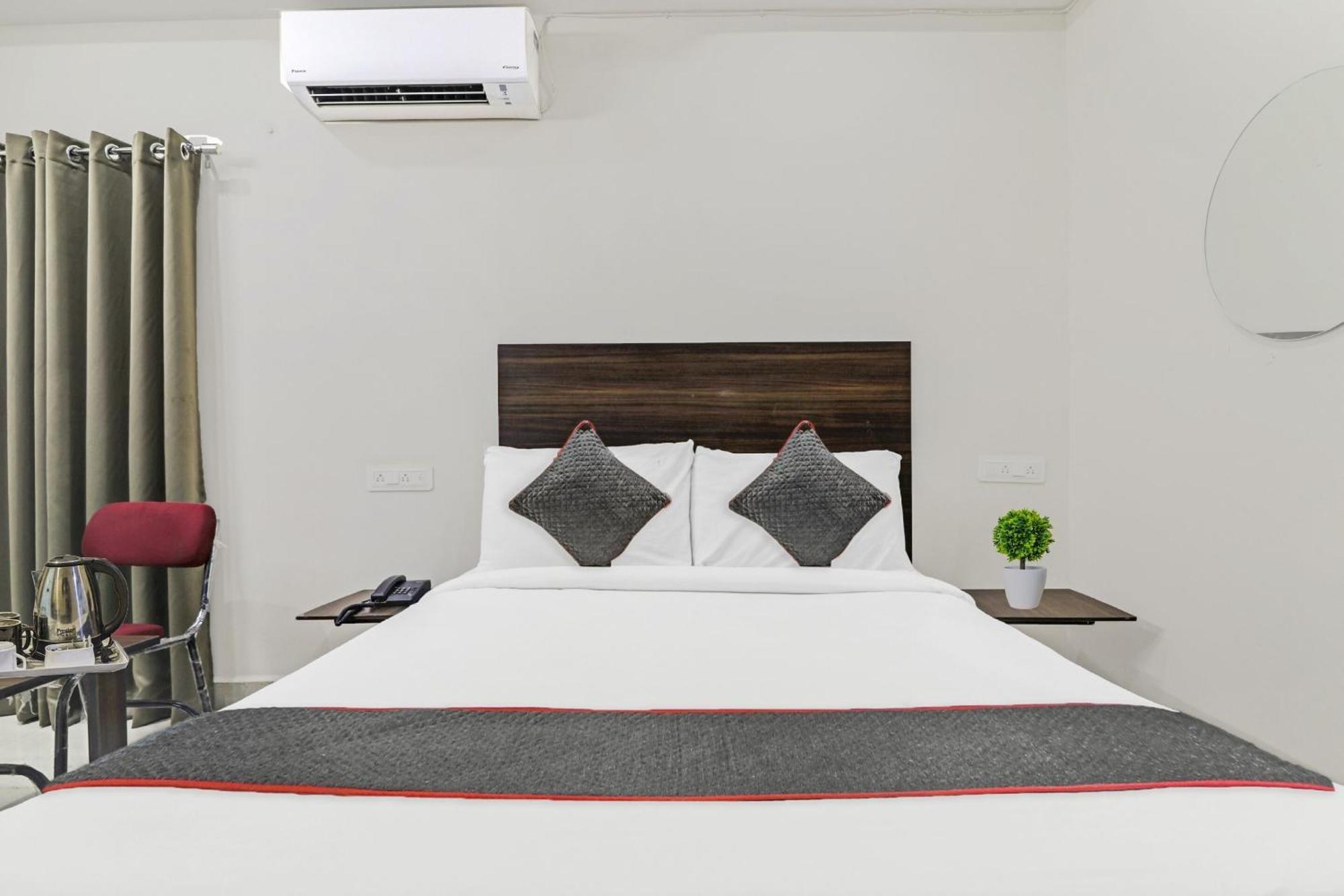 Collection O White House Near Kims Kondapur Hotel Kondapur  Ngoại thất bức ảnh