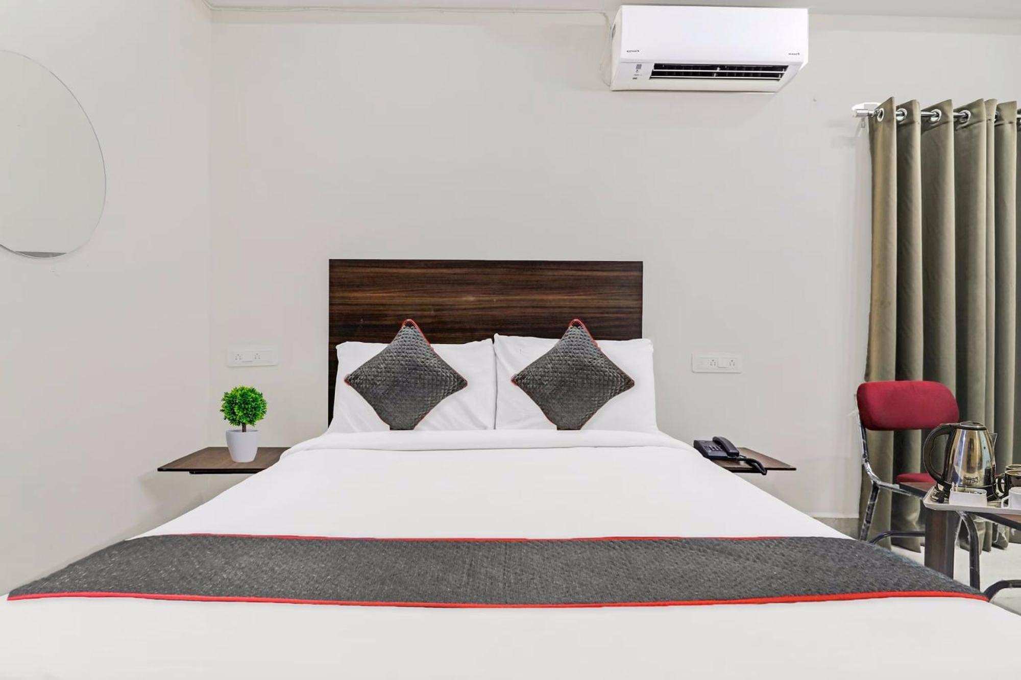 Collection O White House Near Kims Kondapur Hotel Kondapur  Ngoại thất bức ảnh